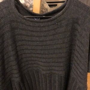 Gap Oversized, short sleeved, poncho